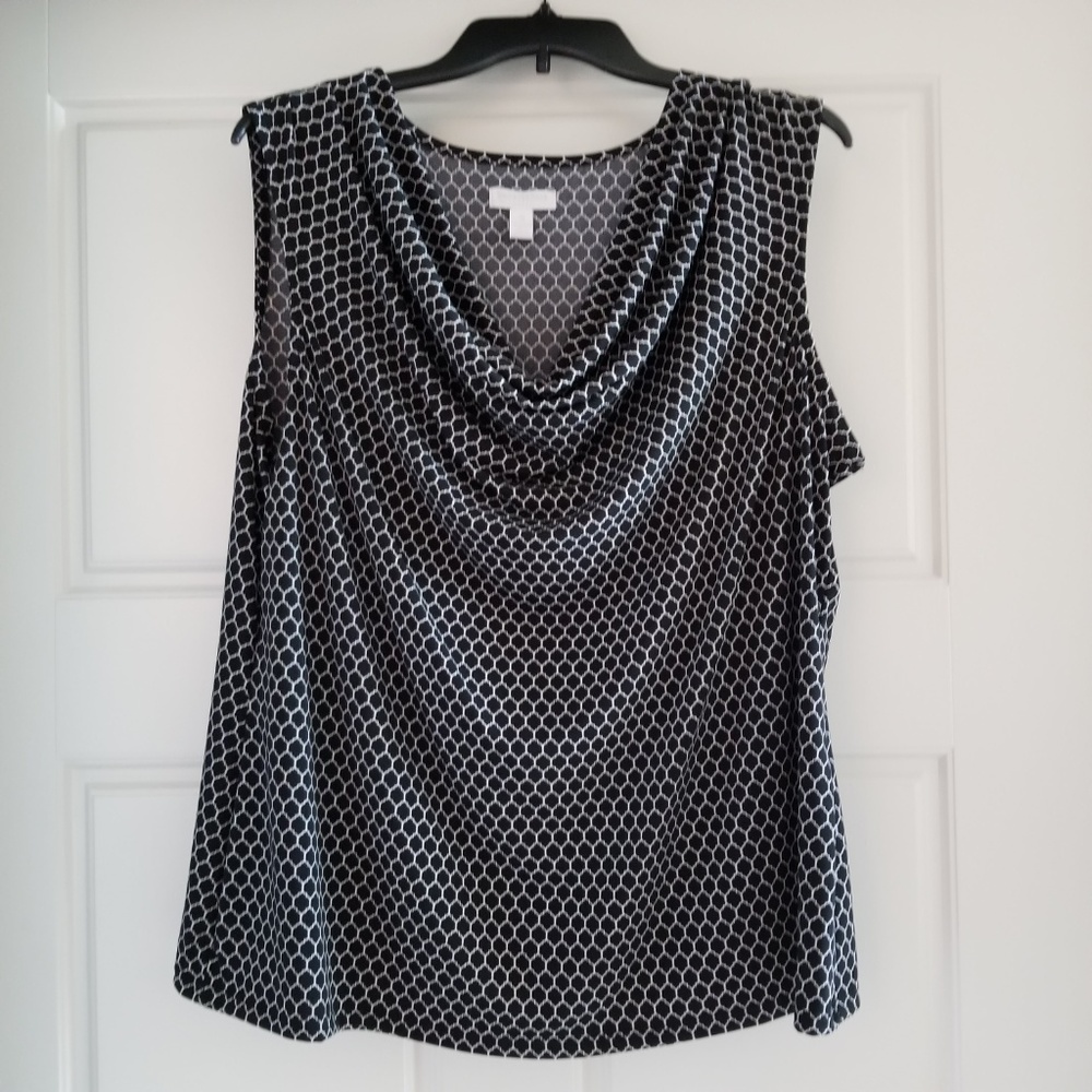 Charter Club Geometric Black and White Shell 2X